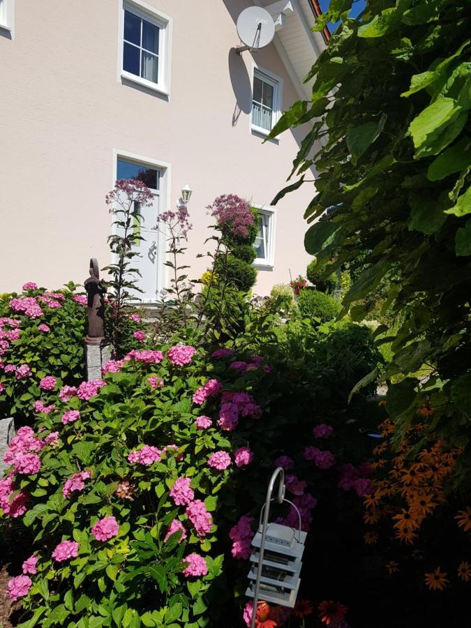 Ferienwohnung Toni Mit Balkon Und Garten Pemfling Eksteriør bilde