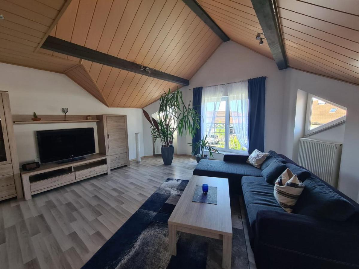Ferienwohnung Toni Mit Balkon Und Garten Pemfling Eksteriør bilde